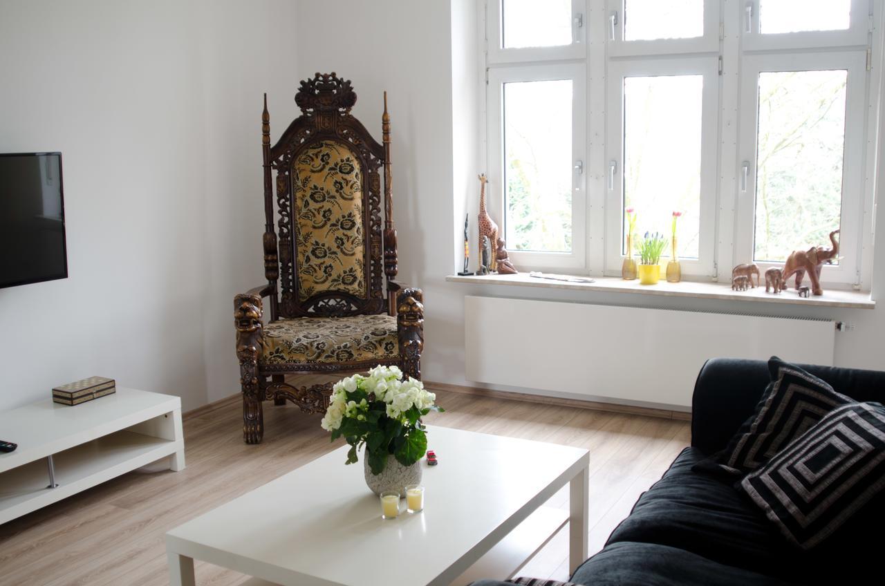 Schoene 3-Zimmer Wohnung Im Herzen Von วุปปาทัล ภายนอก รูปภาพ